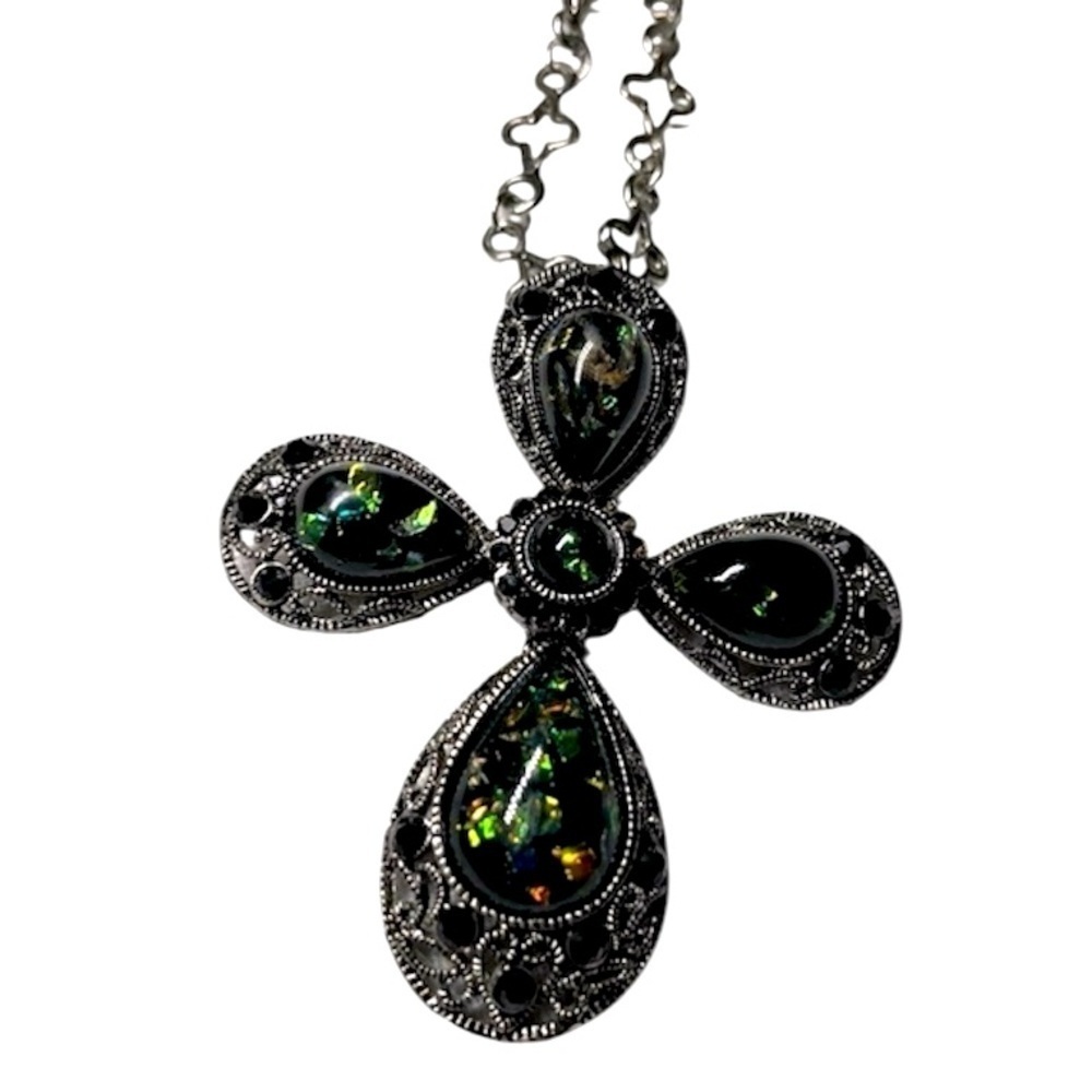 Vintage cross pendant necklace. Silver tone. Green accent.  Unique stone